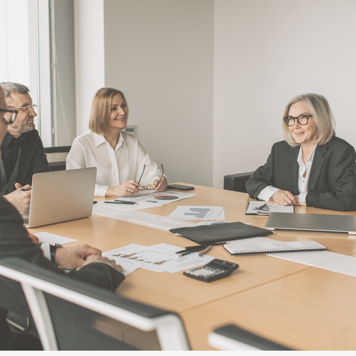 Cómo estructurar una propuesta de valor biotech que convenza a un comité de decisión