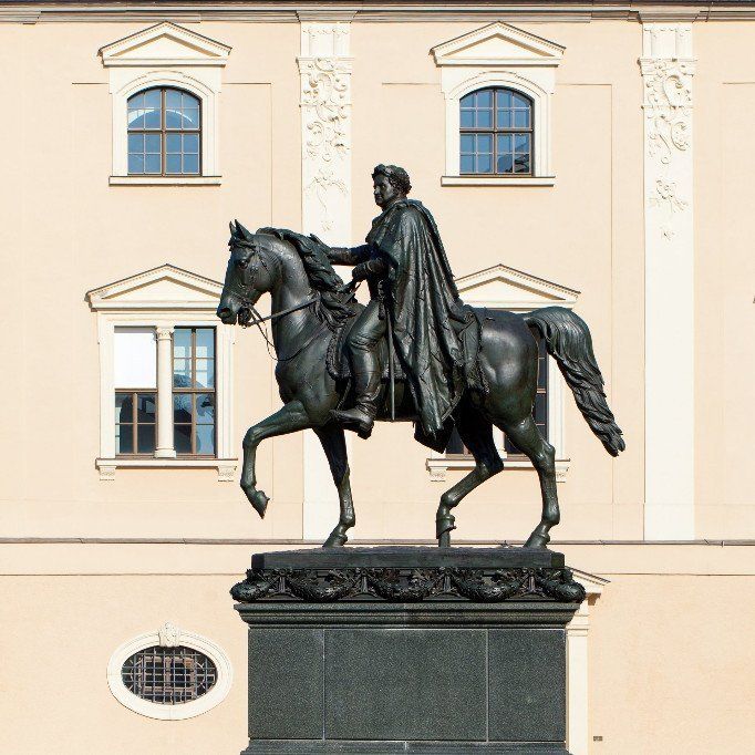 Carl-August-Denkmal