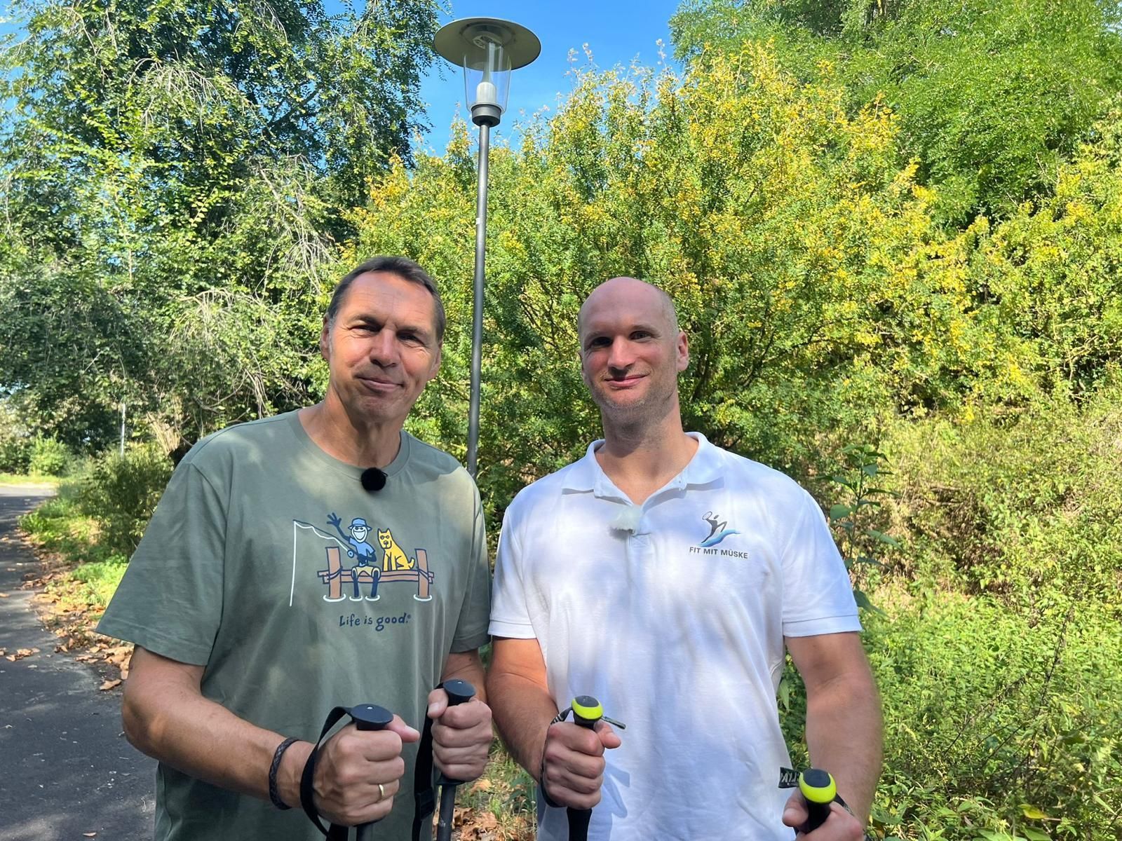 Benjamin Müske trifft Raiko Thal (Fernsehmoderator) und bringt ihm das Nordic Walking näher