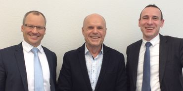vrnl: Stephan Leppertinger (Bereich Produktentwicklung und Aktuariat ALLIANZ), Rainer Obenauer (Geschäftsführer des VDBS), Sascha Becker( Bereich Marketing ALLIANZ)