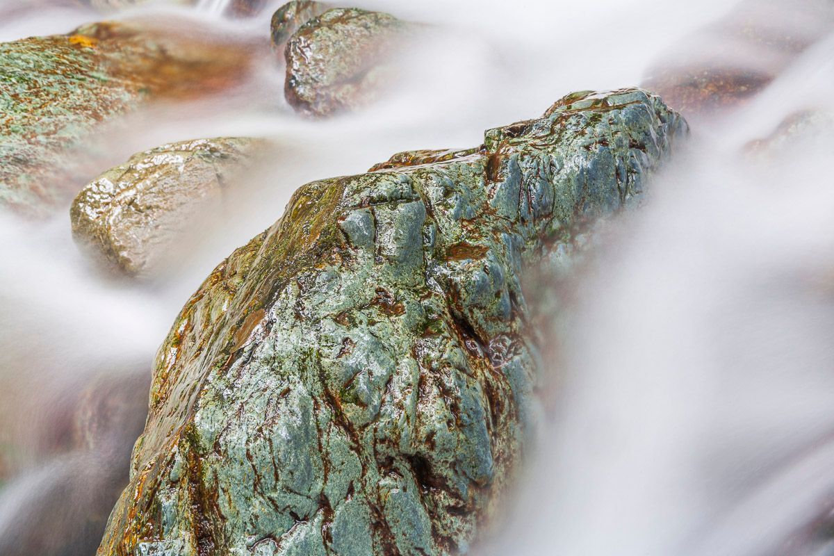 Plage de galets - Corse