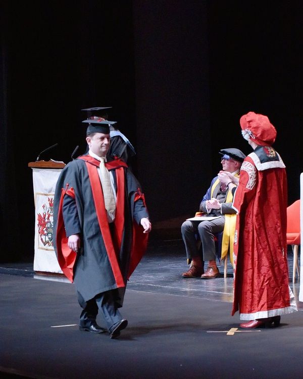 Abbot Chi Sim graduation 2 Abbot Chi Sim graduation 2