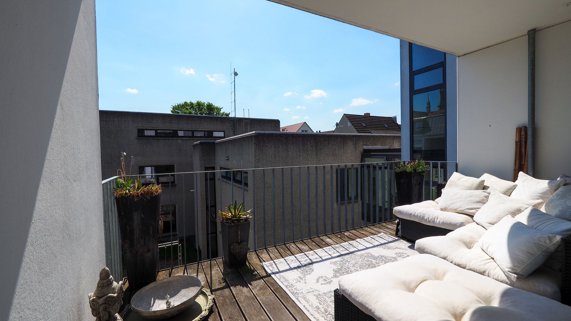 balkon in exklusiver eigentumswohnung ludwigsburg