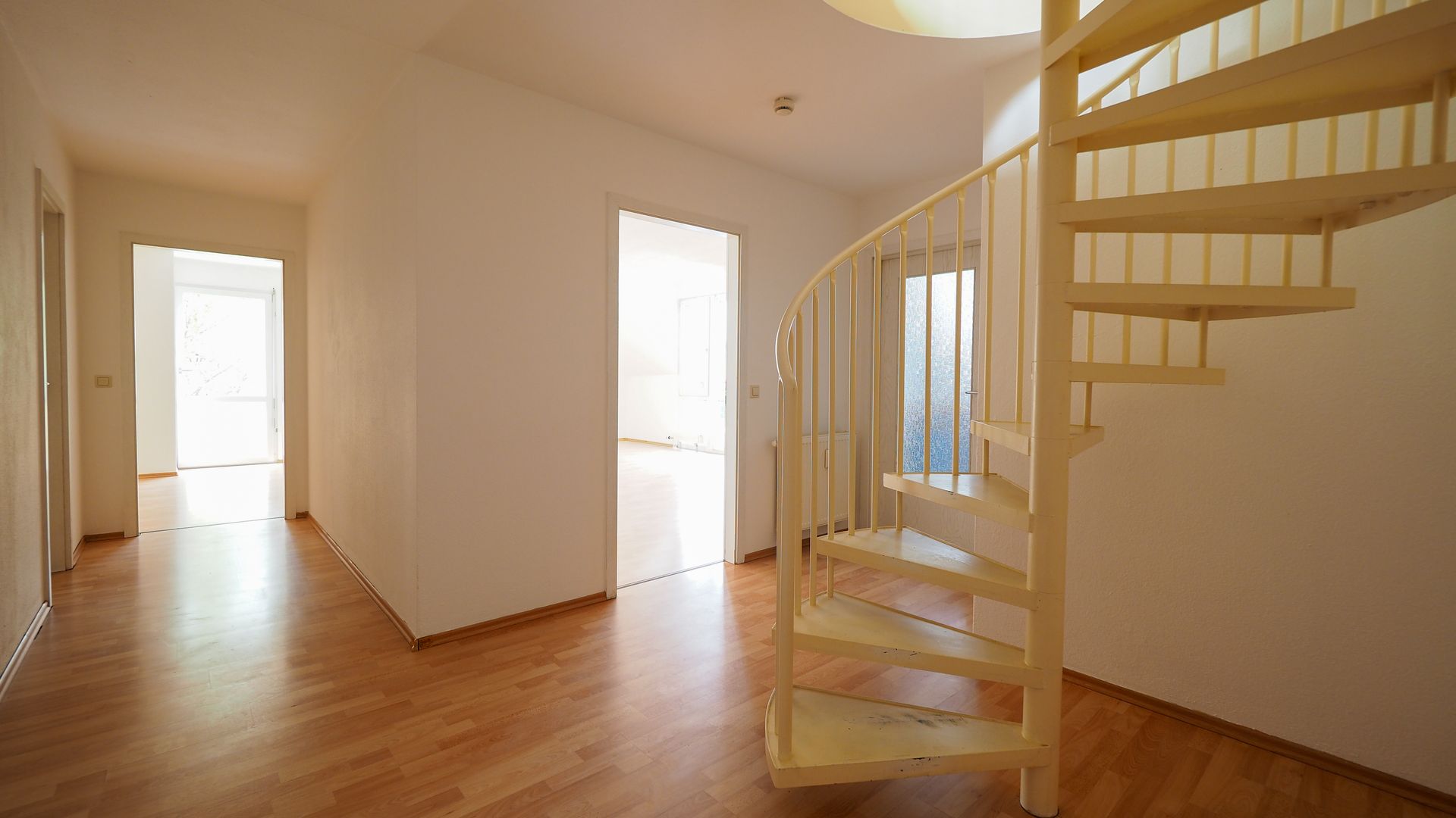 flur maisonette wohnung göppingen rechberghausen treppe