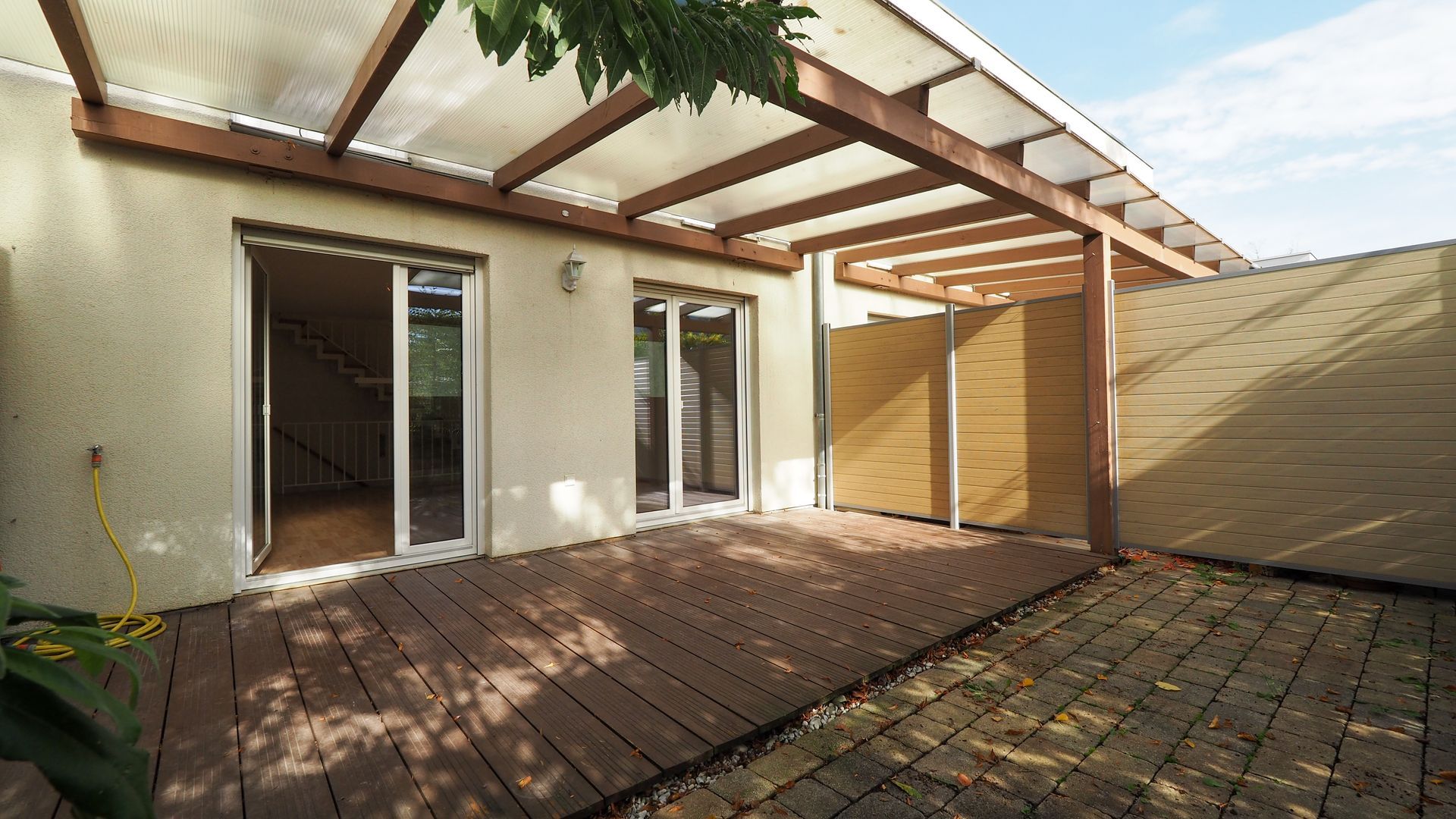 neuwertiges haus mit terrasse ludwigsburg ossweil hartenecker höhe