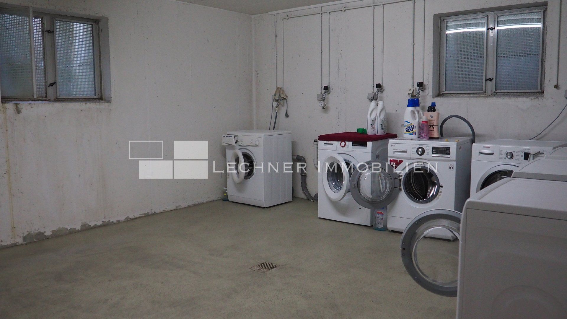 waschküche waschmaschine trockner