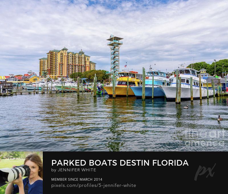 Fine Art photo of the harbor area in Destin Florida by Jennifer White with Timeless Moments Photography