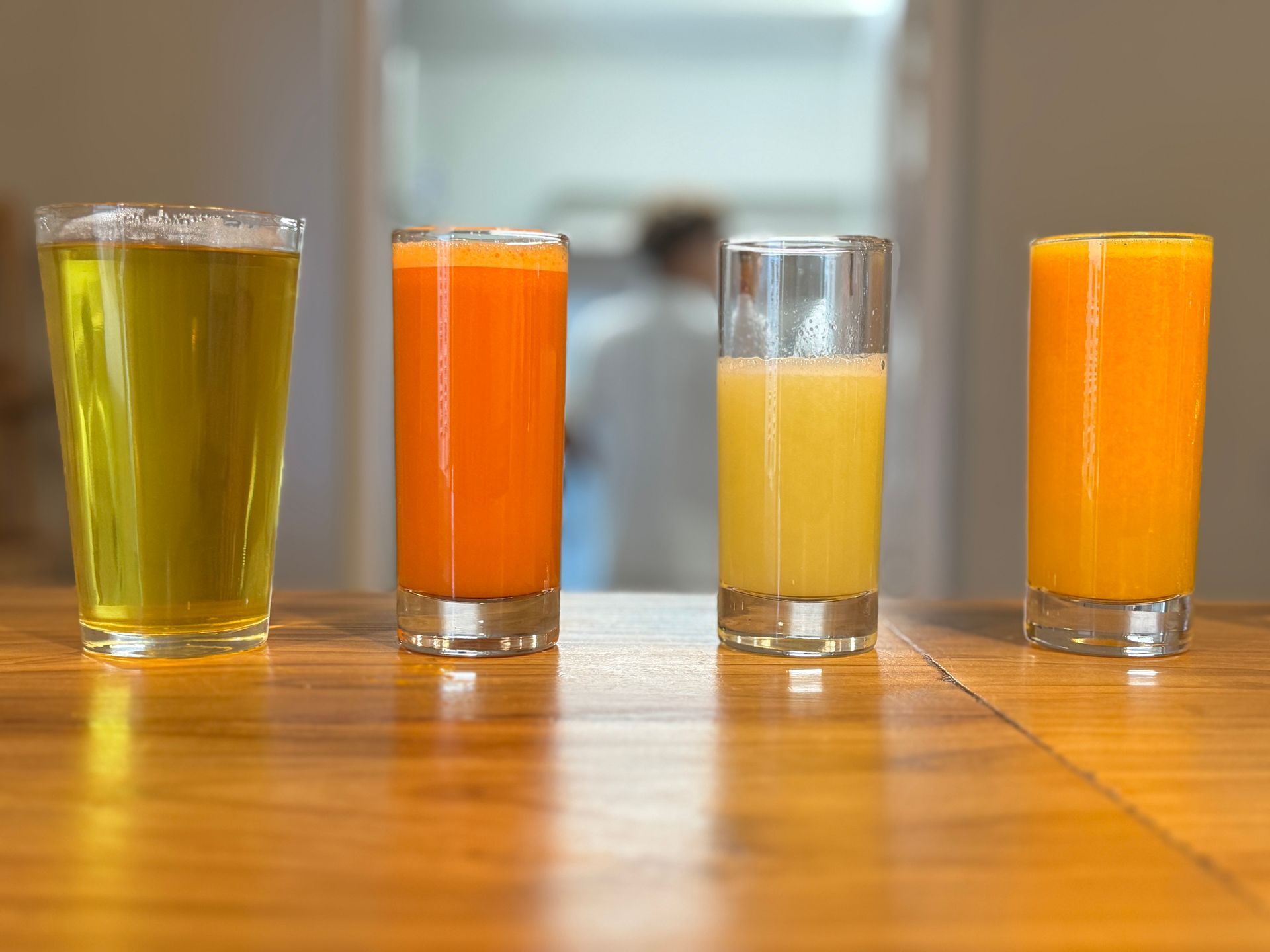 Audacieuse Nature, formation, Réflexologie plantaire, Réflexologie palmaire, Réflexologie auriculaire, Réflexologie faciale, aromatologie, 400h, e-learning, distanciel, asynchrone, synchrone, devenir réflexologue, le métier de réflexologue, se former, reconversion professionnelle, certifiante, certification, Célia Montaigne, formatrice, RNCP, qualiopi, financement par un tiers.