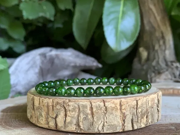 collection pierre rare : la Dioptase