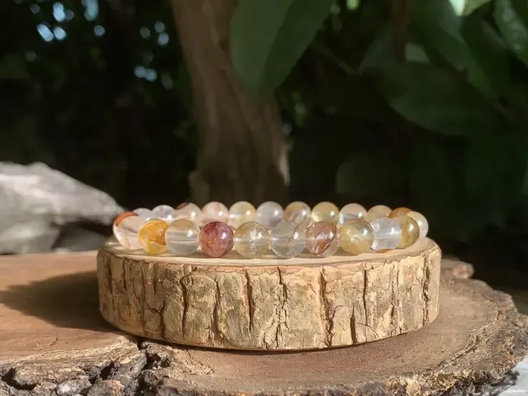 Bracelets en pierres naturelles — qualités A à AA