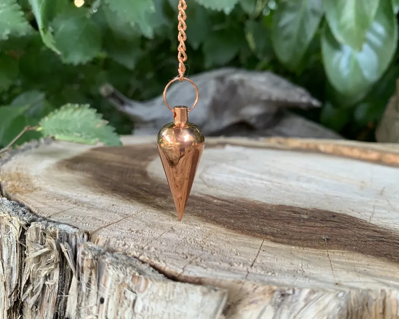 Pendule de radiesthésie en cuivre