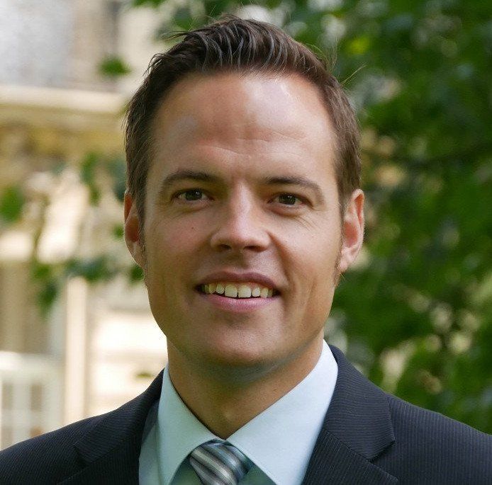 Dr. Christian Weber Dr. Christian Weber