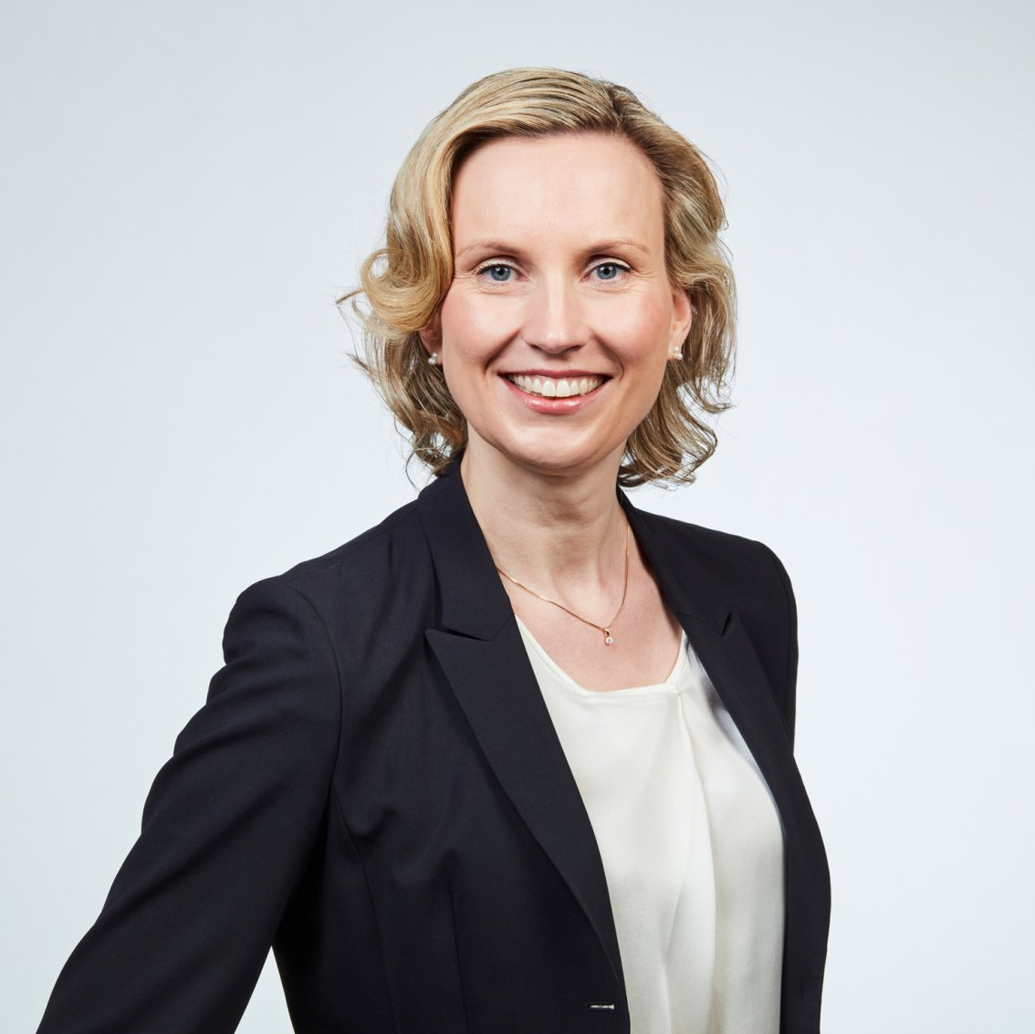 Prof. Dr. Corinna Ewelt-Knauer