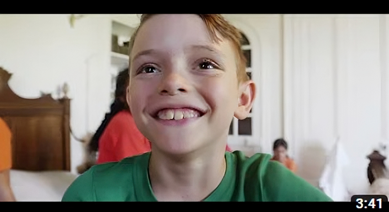 LES PETITS ECOLIERS - Hymne des JA