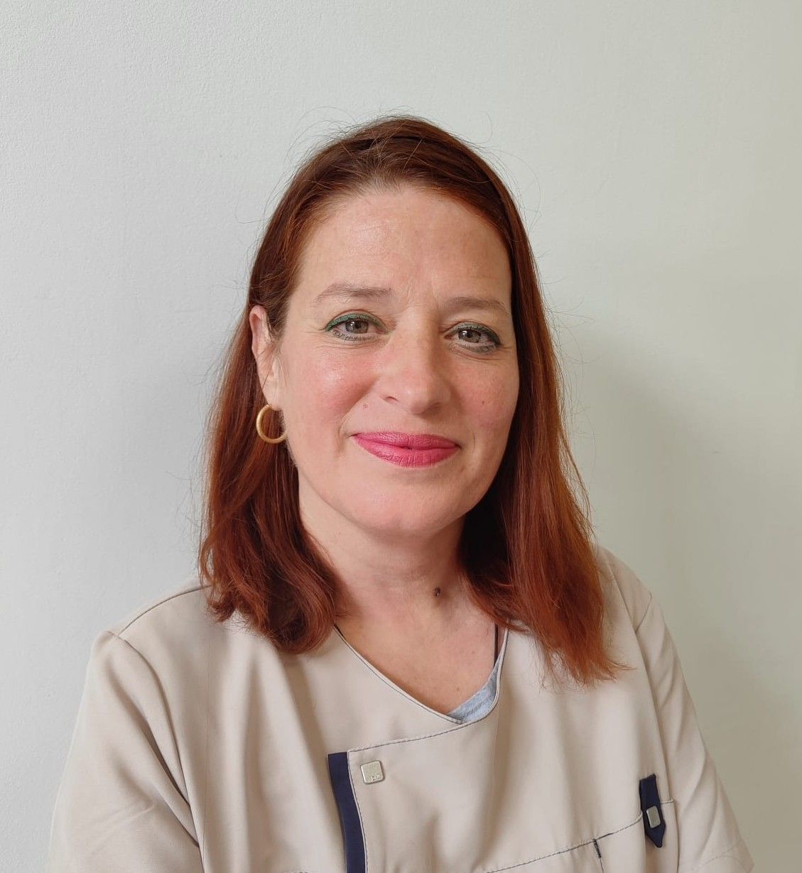 Auxiliar de clínica 
Esteticista
Quiromasajista
Maestra de REIKI