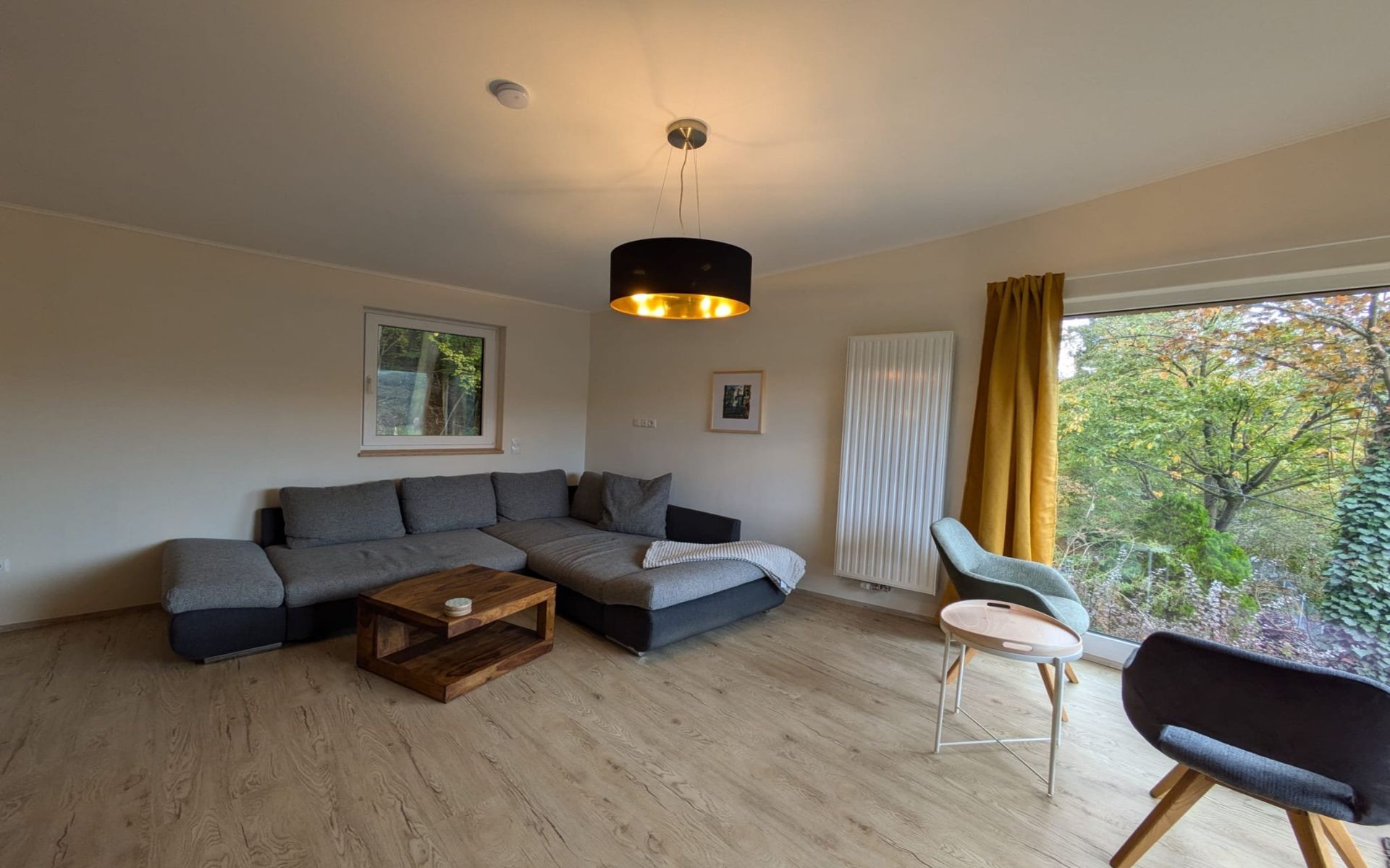 Ferienhaus Am Baumwipfel im Nationalpark Eifel in Schalkenbach, Wohnzimmer