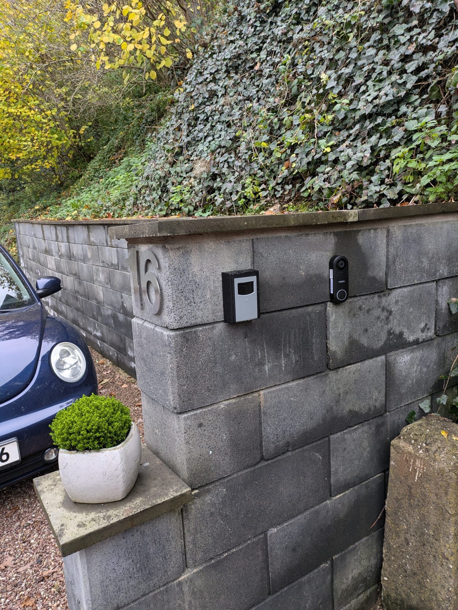 Ferienhaus Am Baumwipfel im Nationalpark Eifel in Schalkenbach, Klingel