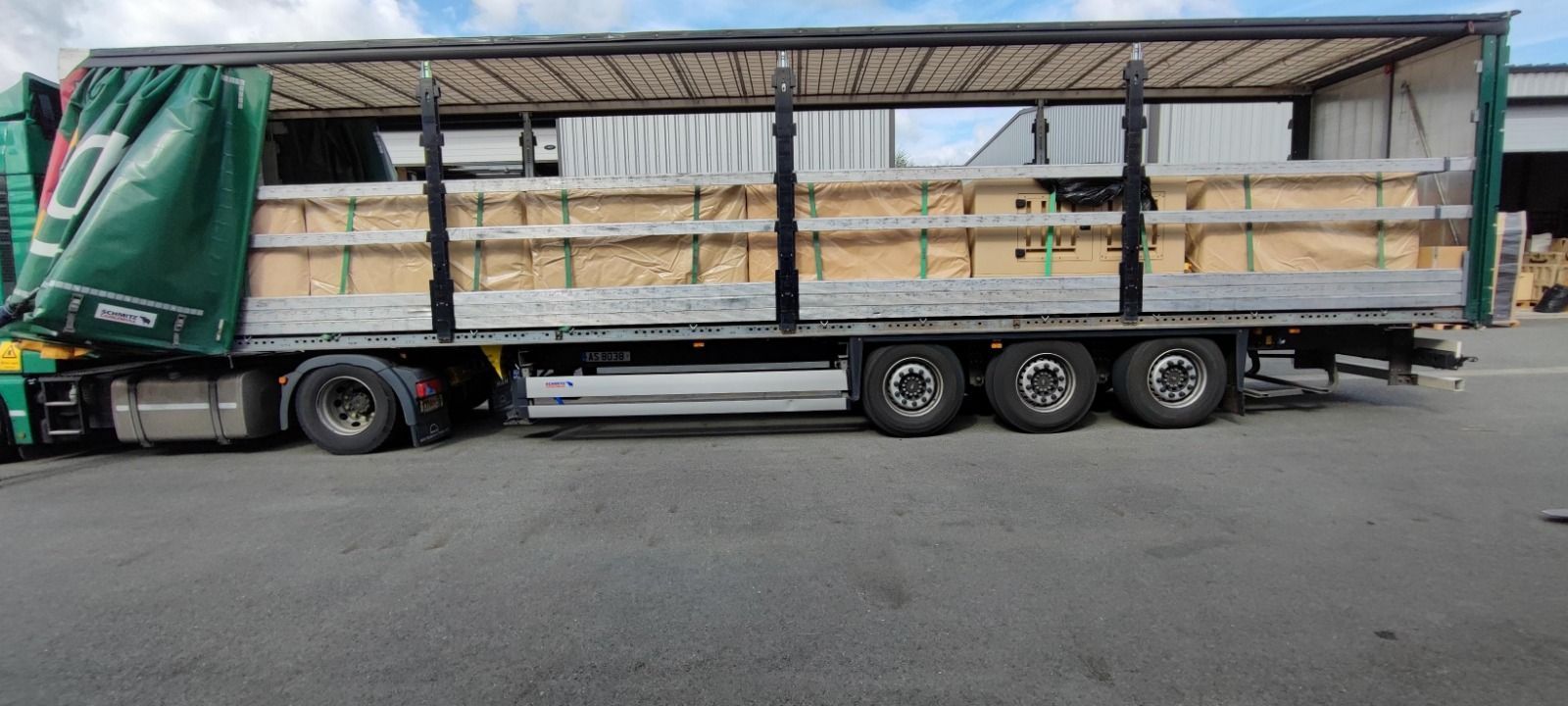 Chargement des groupes électrogènes