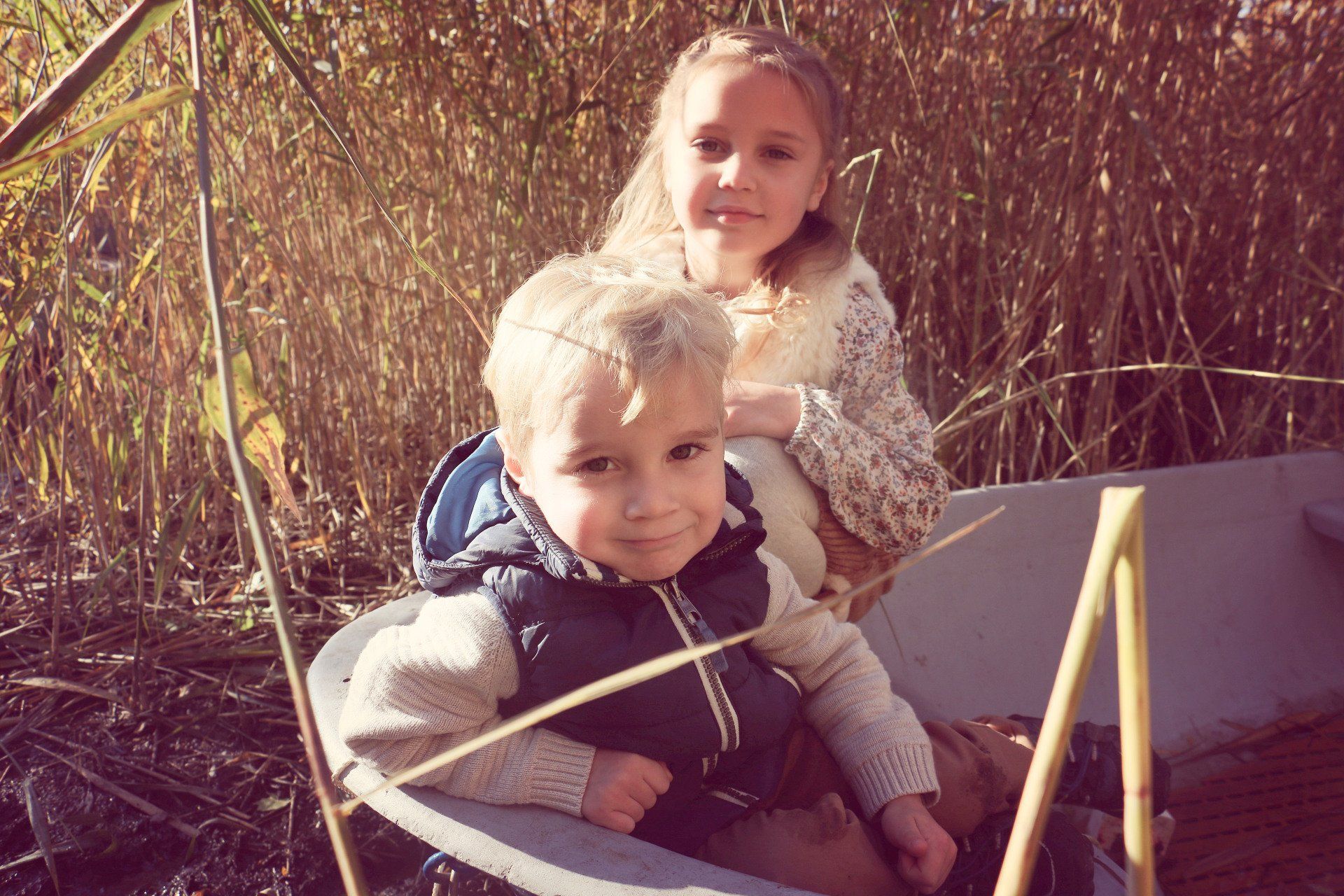 Bildermacherin Julia Baar, Fotograf in Rostock, Fotografin in Rostock, Familienfotograf, Kinderfotograf, Kinderfotografie Rostock, Vintagefotograf, Vintagebilder Familie, Familienbilder, Familienfotograf in Rostock, Familienfotografin in Rostock