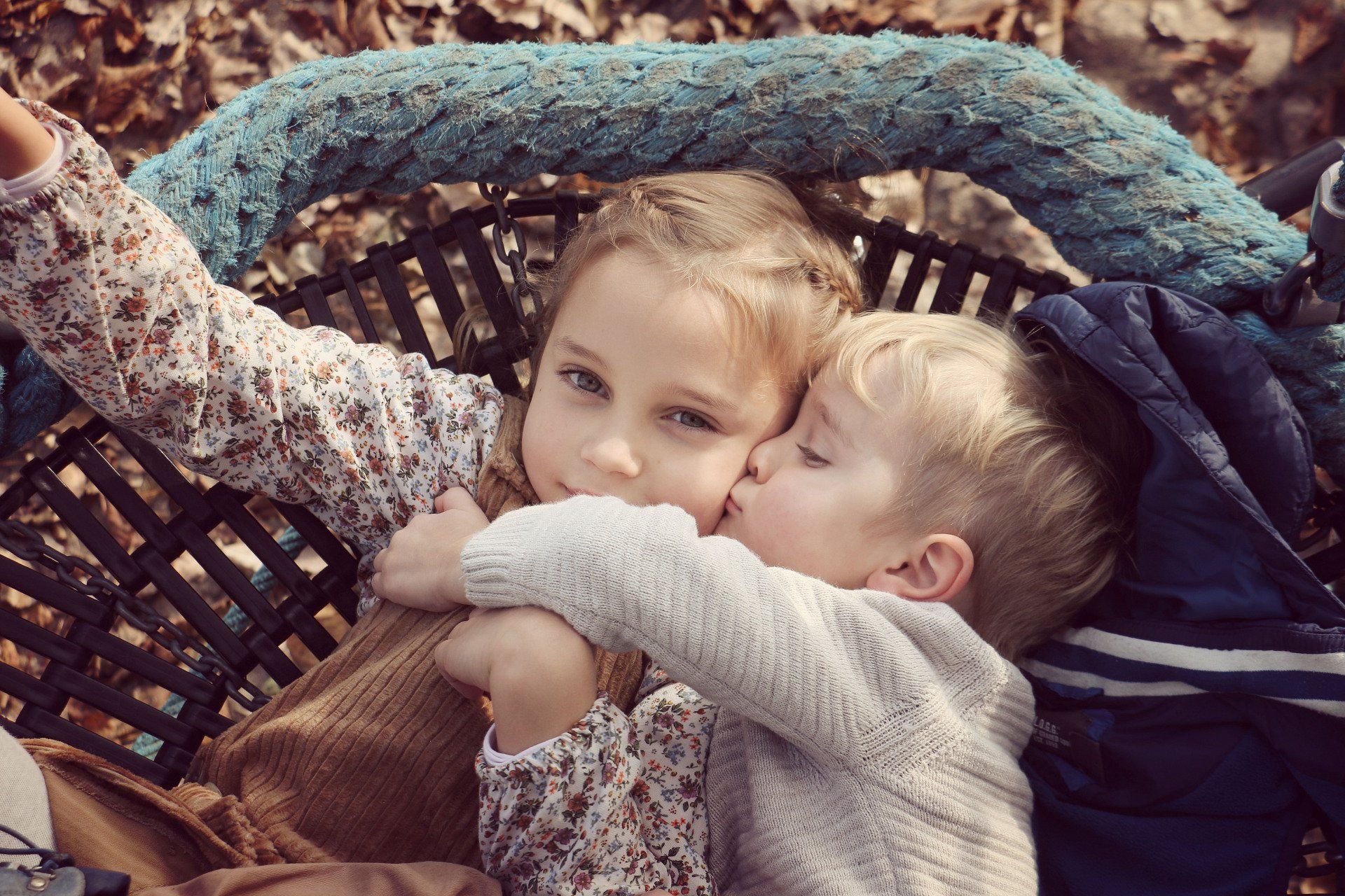 Bildermacherin Julia Baar, Fotograf in Rostock, Fotografin in Rostock, Familienfotograf, Kinderfotograf, Kinderfotografie Rostock, Vintagefotograf, Vintagebilder Familie, Familienbilder, Familienfotograf in Rostock, Familienfotografin in Rostock