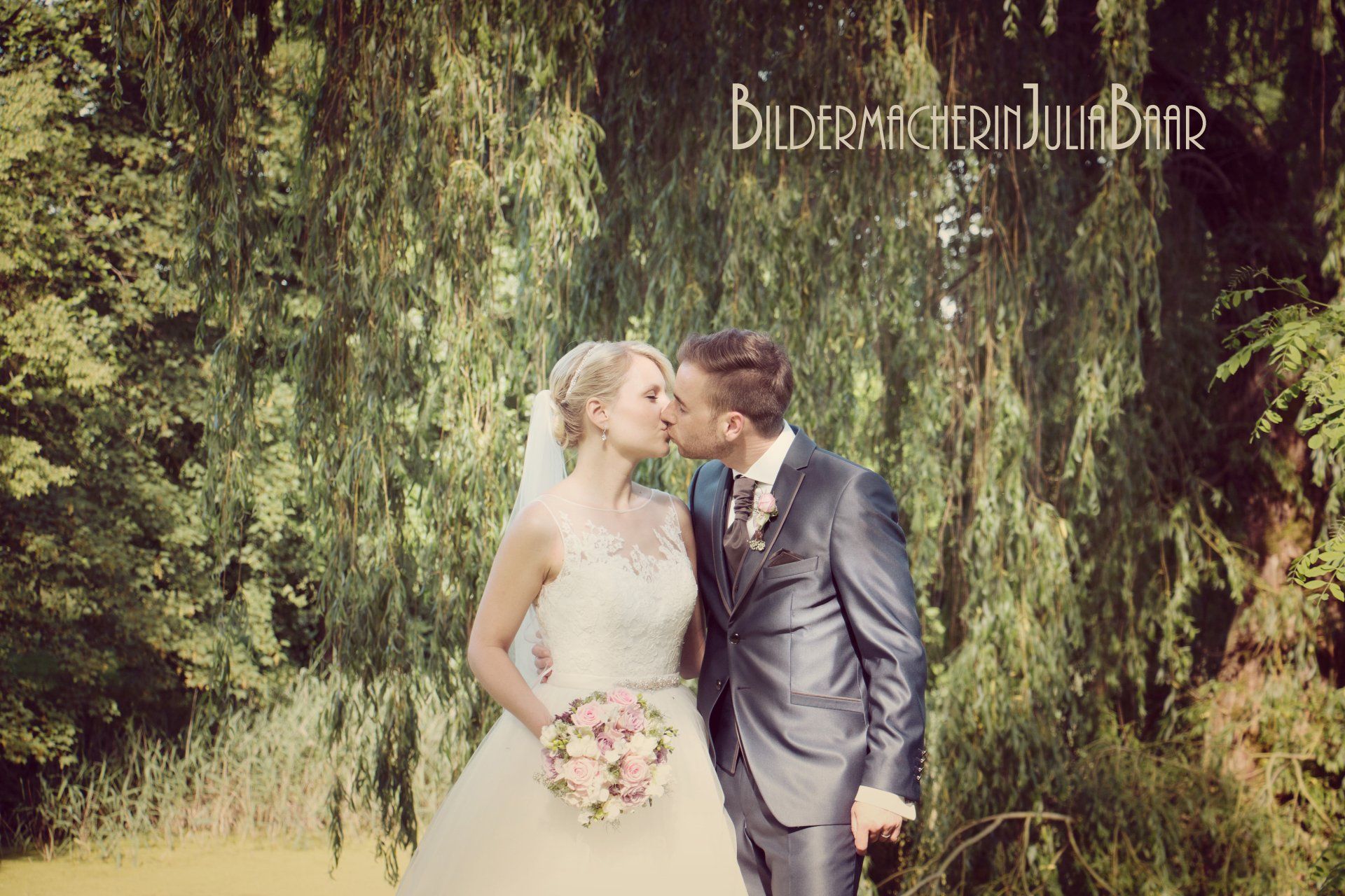 Hochzeitsfotografin Rostock, Fotograf Rostock, Bildermacherin Julia Baar, Bildermacherin Julia Baar, Hochzeitsfotograf, Hochzeitsfotograf Rostock, Hochzeit, Hochzeitsfotografin Rostock, Fotograf Rostock, Vintagehochzeit, Vintagefotograf,