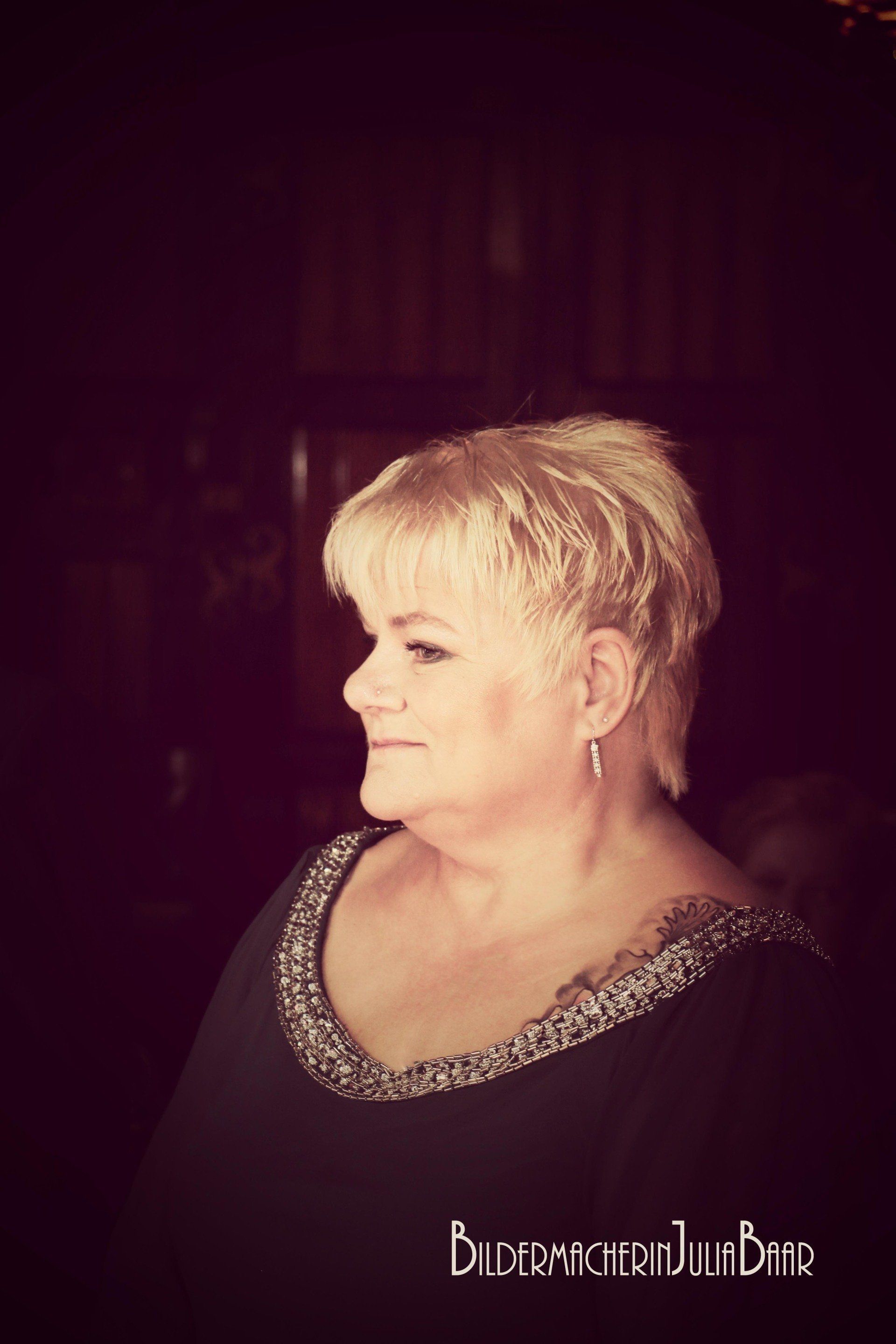 Bildermacherin Julia Baar, Fotograf in Rostock, Fotografin in Rostock, Familienfotograf, Kinderfotograf, Kinderfotografie Rostock, Vintagefotograf, Vintagebilder Familie, Familienbilder, Familienfotograf in Rostock, Familienfotografin in Rostock, natürliche Kinderbilder, natürliche Familienbilder