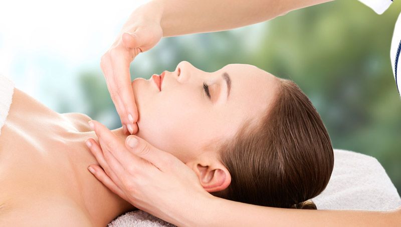 Massage visage japonais kobido