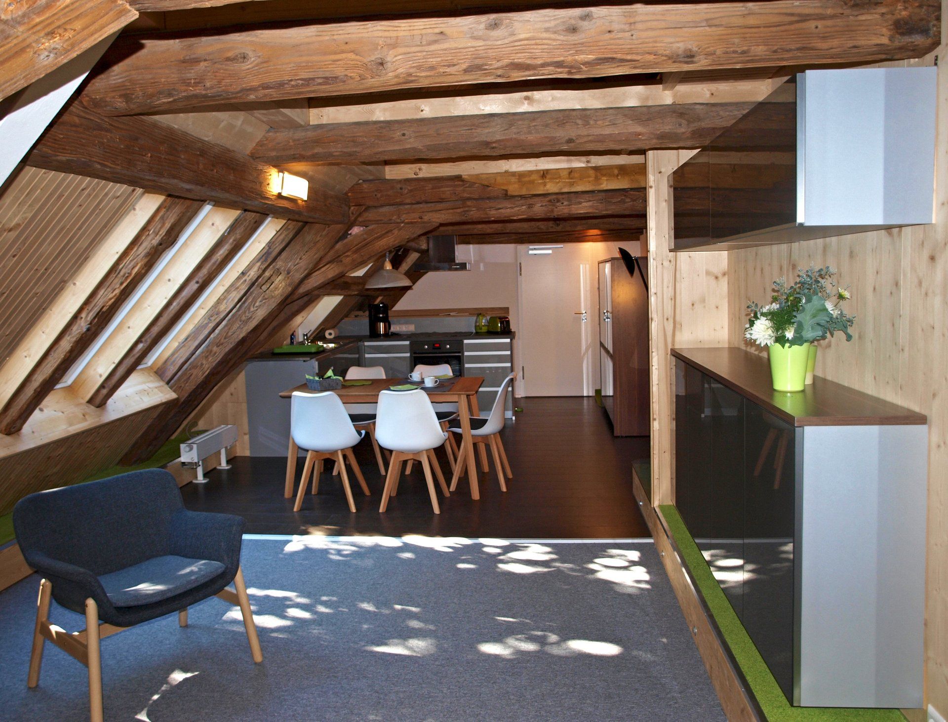 Sutter + Kury Architekten, Denkmal, Bärenbad Grunern, Ferienwohnung Wohnbereich