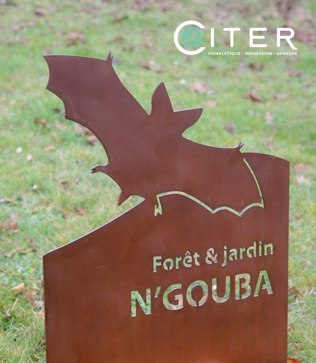 Silhouette en acier d'animaux