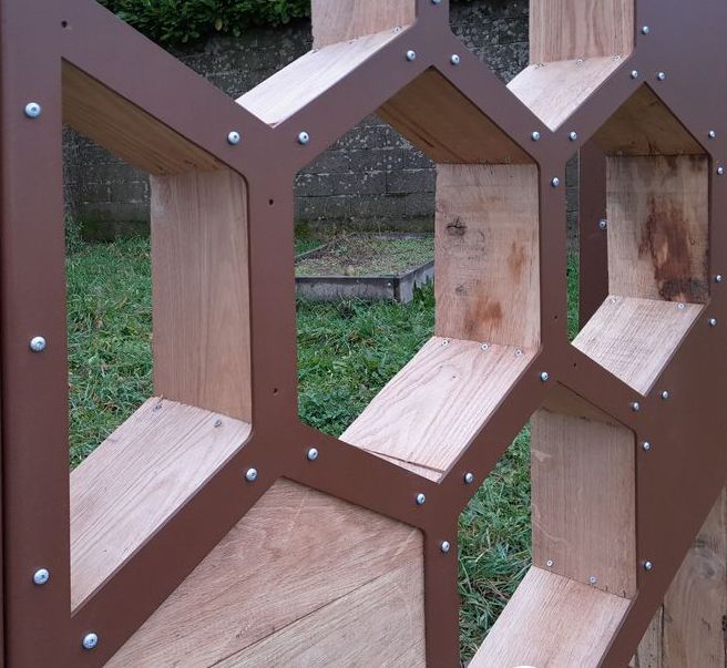 Hôtel à insectes pédagogique