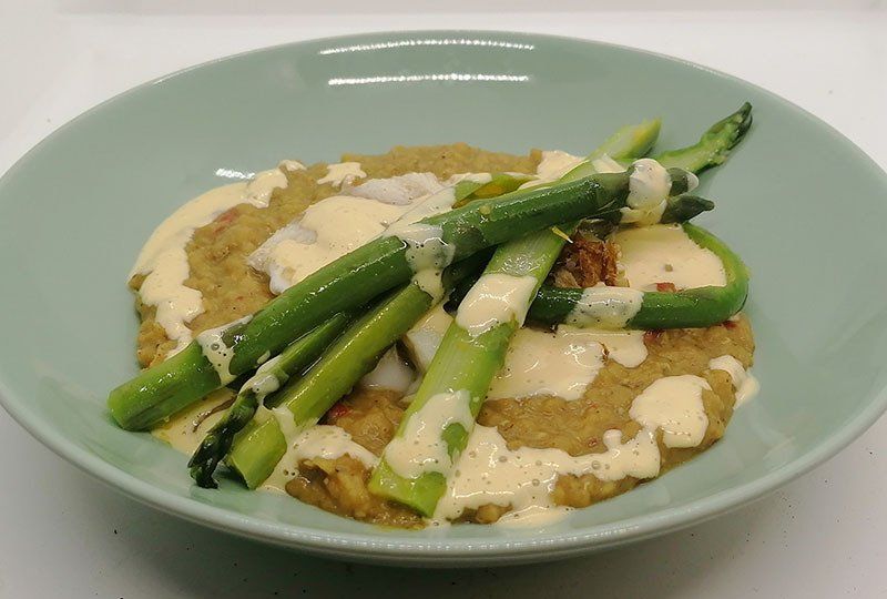 Kabeljau mit Spargelmayonnaise und Linsen Kabeljau mit Spargelmayonnaise und Linsen