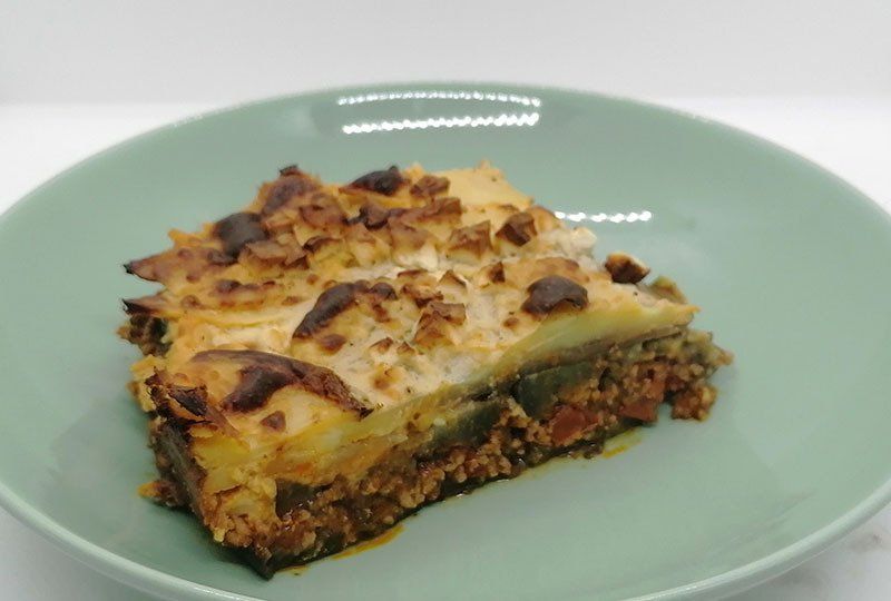 Moussaka mit Feta-Béchamel