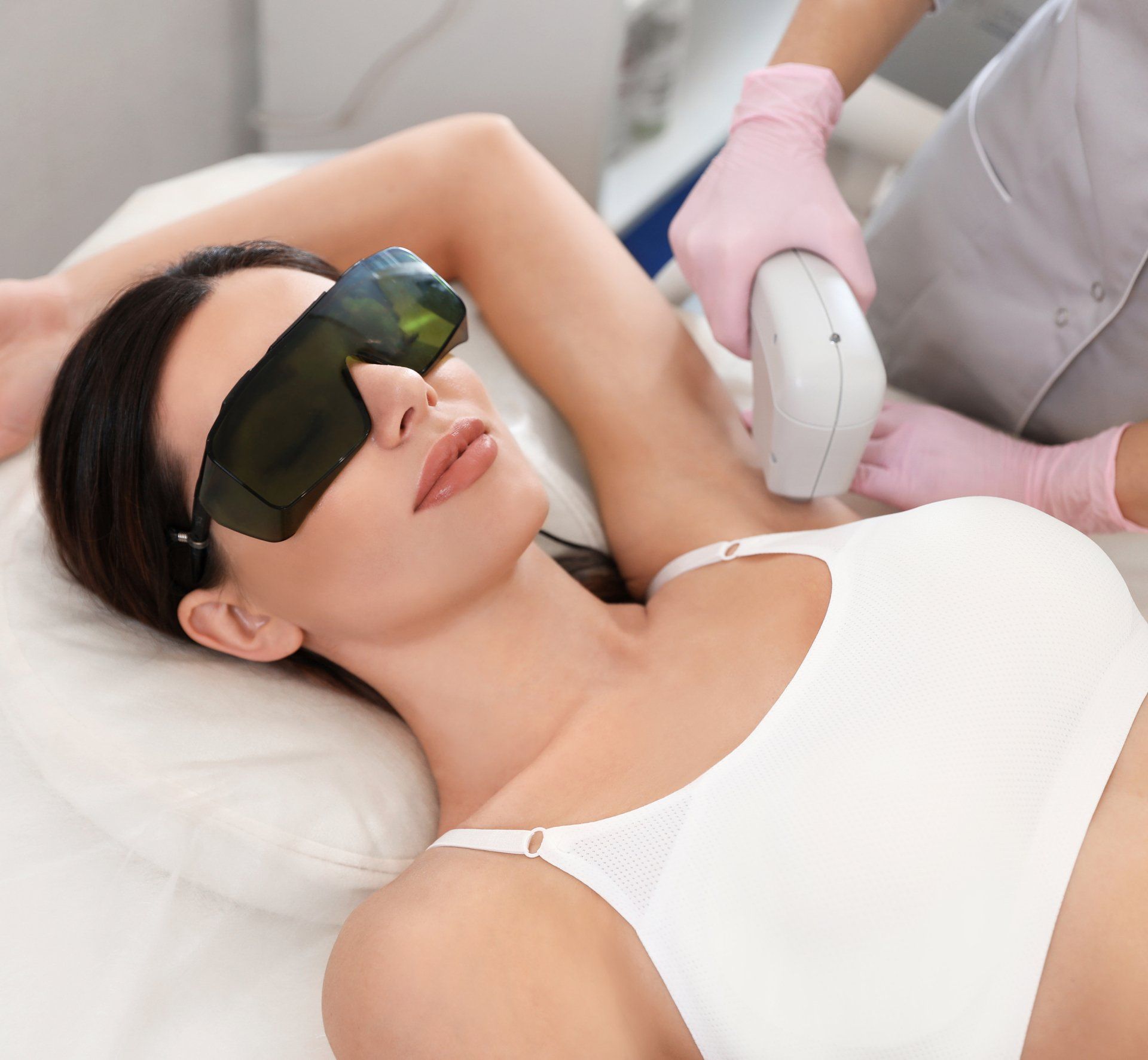 aisselles lumière pulsée, épilation définitive