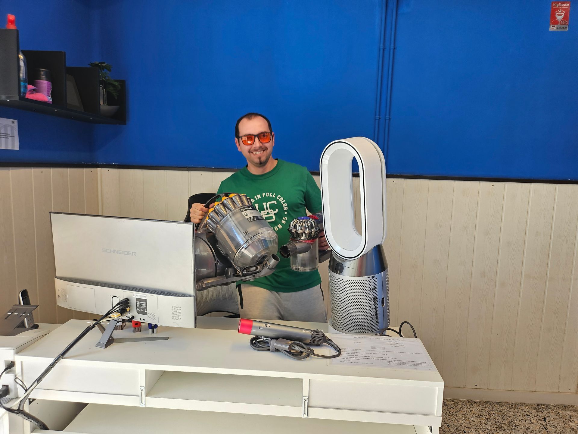 Dyson Madrid reparación avería Dyson Madrid reparación avería y mantenimientos en servicio técnico Dyson en Madrid