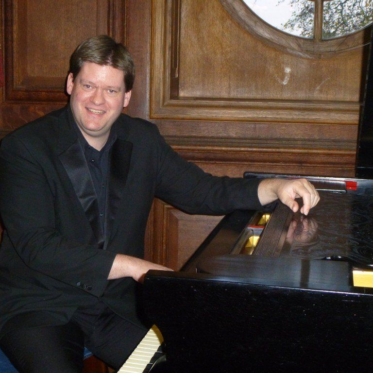 Roan Kearsey-Lawson Classical Composer