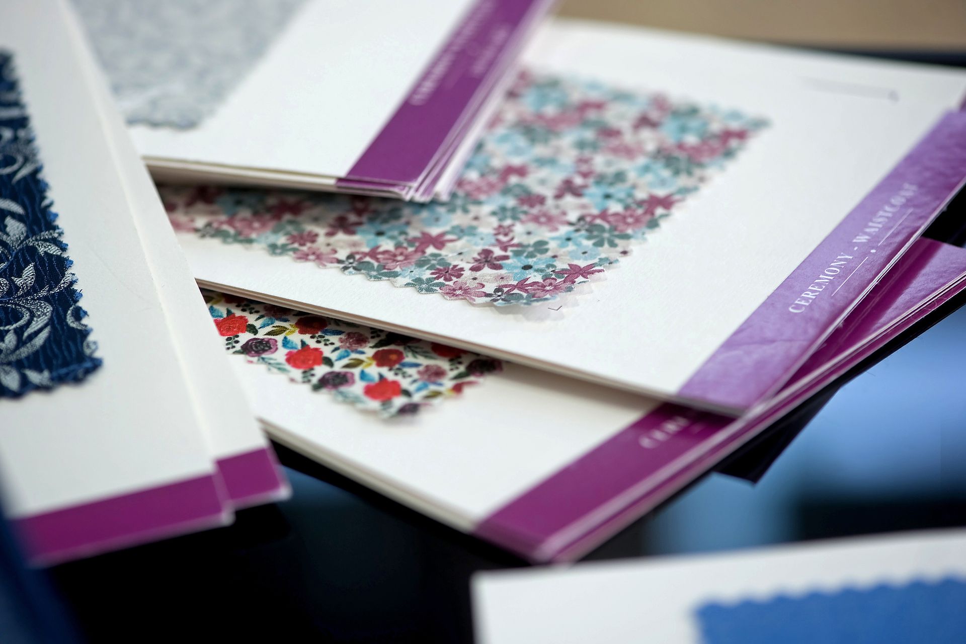 Maßanferting Businessanzug Freizeitoutfit Hochzeitsanzug