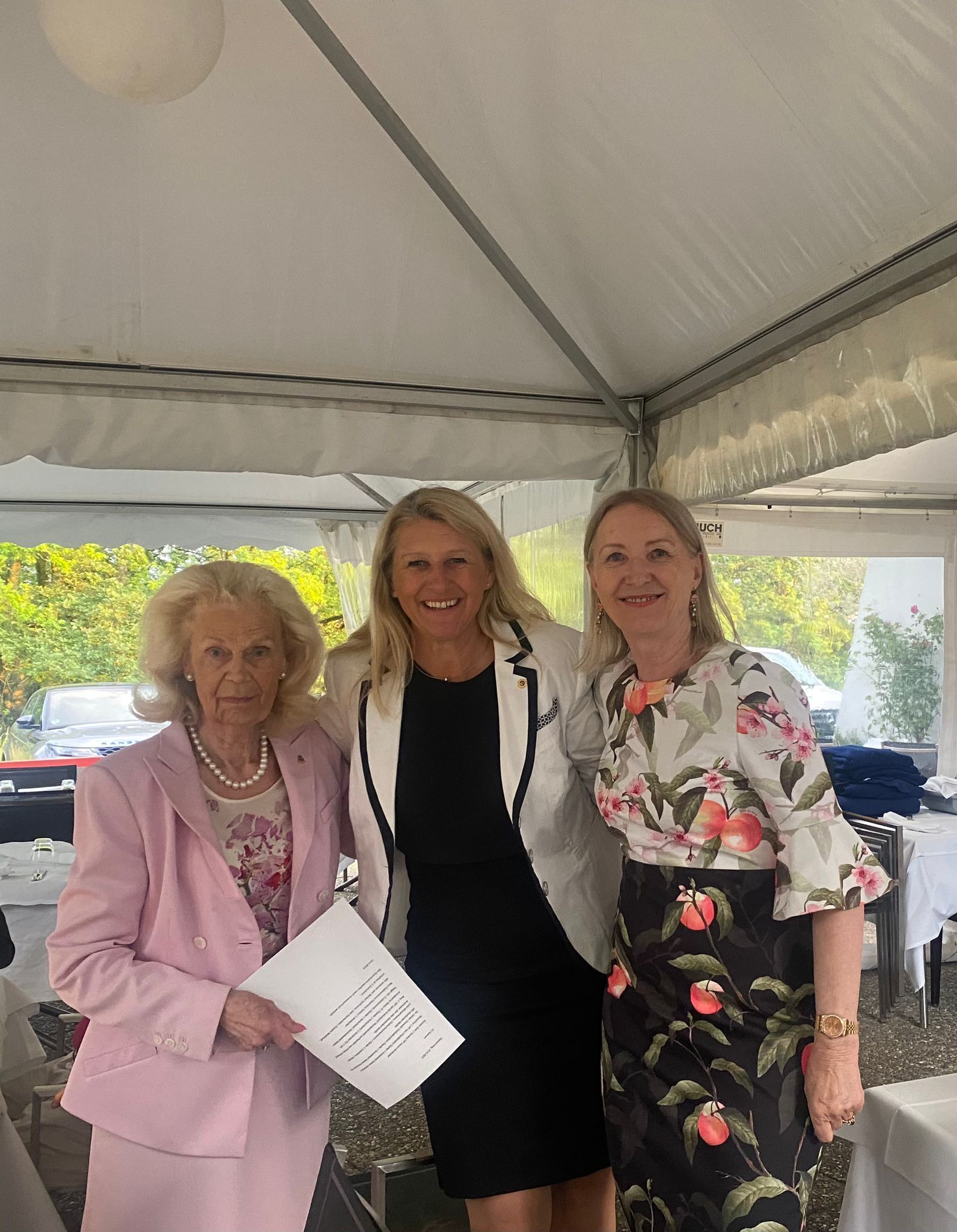 Amtsübergabe an die Präsidentin 2023/2024