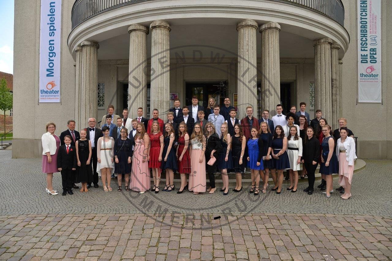 Jugendweihe; offene Jugendarbeit; Namensweihe in Stralsund, Grimmen, auf Rügen in Binz und Putbus