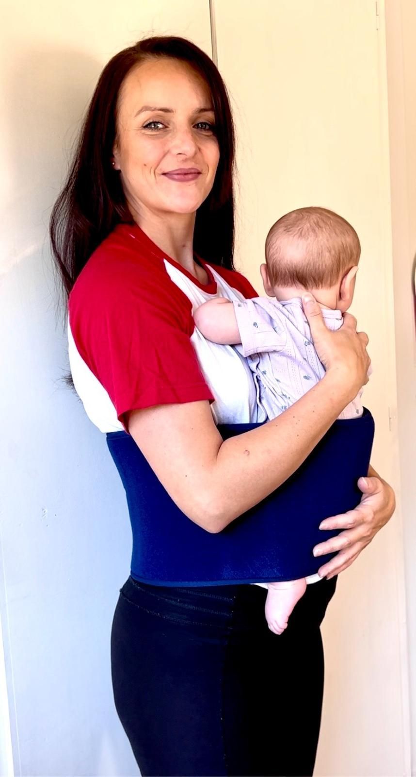 Fitdankbaby Kursleiterin Bojana Assmus. Fitdankbaby Kursleiterin Bojana Assmus mit der eigenen Tochter