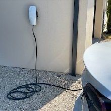 INSTALEO est installateur agréé TESLA