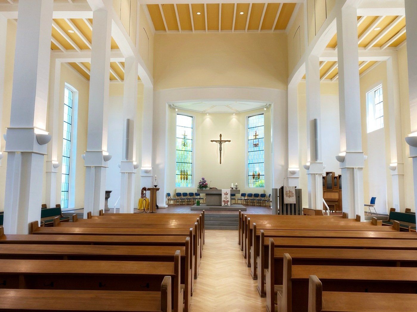 Maler- und Bodenbelagsarbeiten Wohnraum