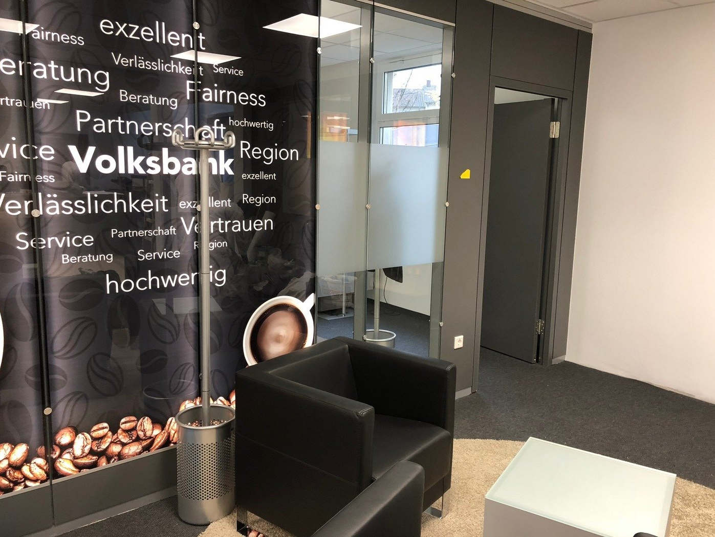 Trockenbau- und Malerarbeiten Bank