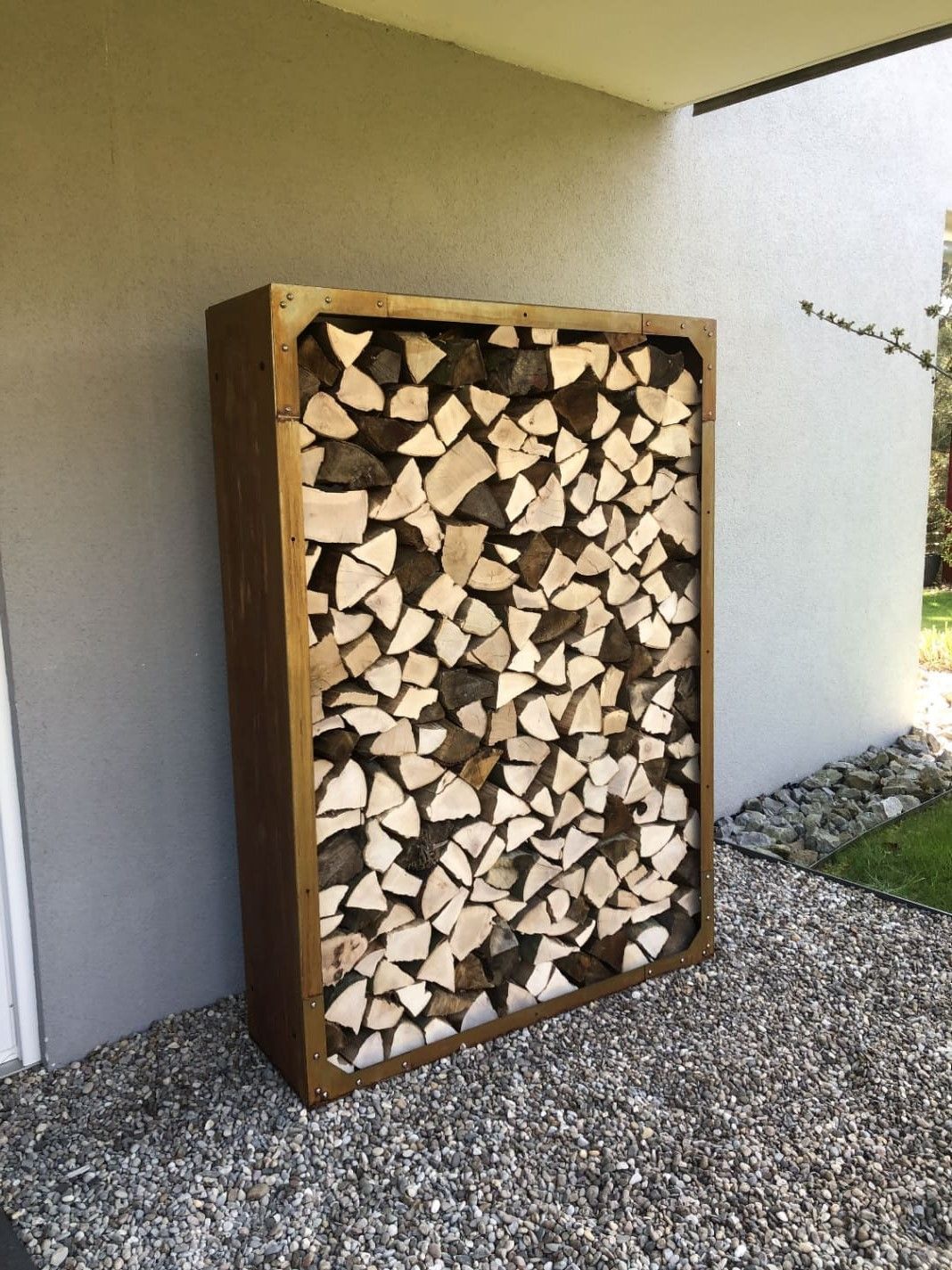 Cortenstahl Kaminholzregal Außen