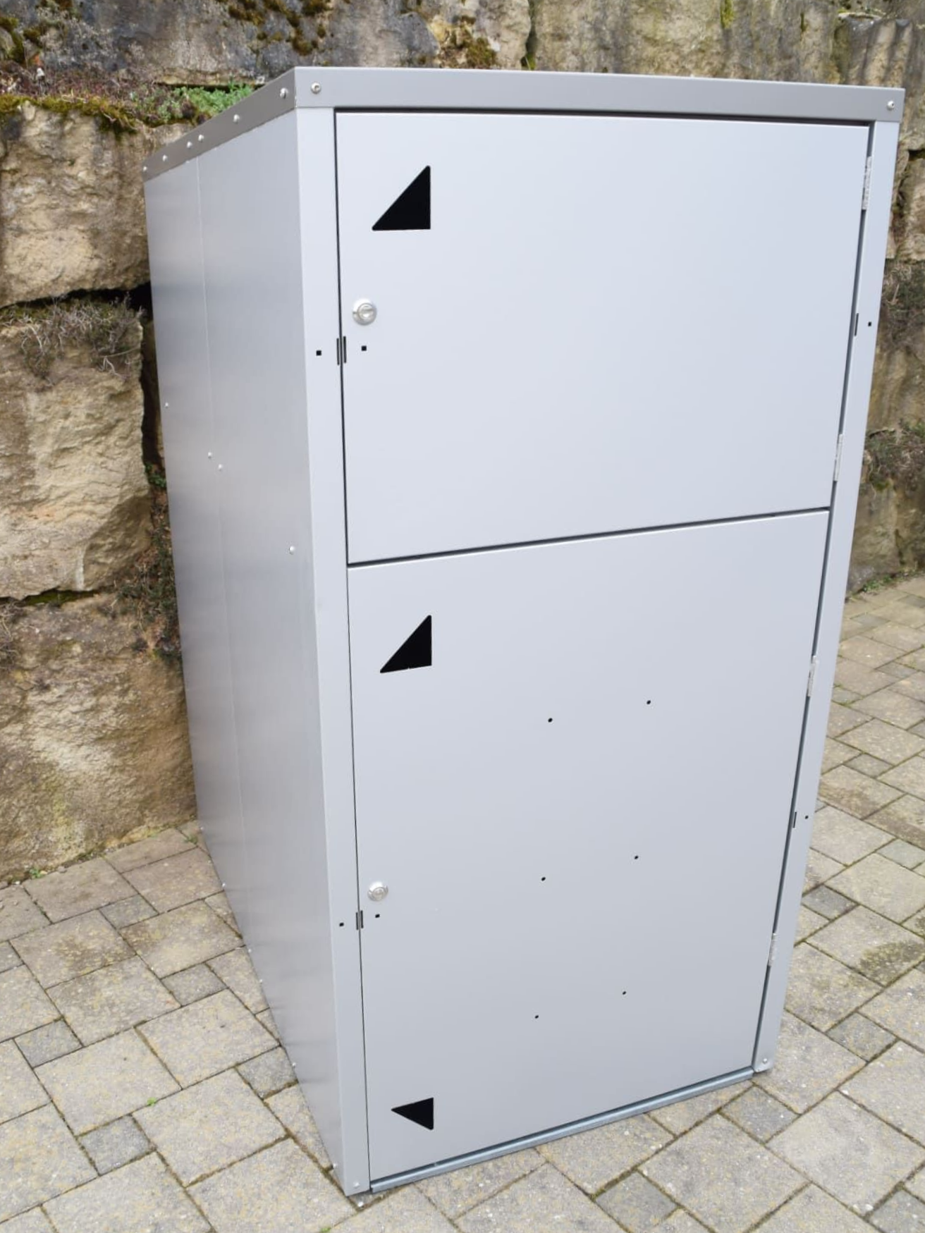 Metall Garage für Kinderwagen mit extra Fach für mehr Platz