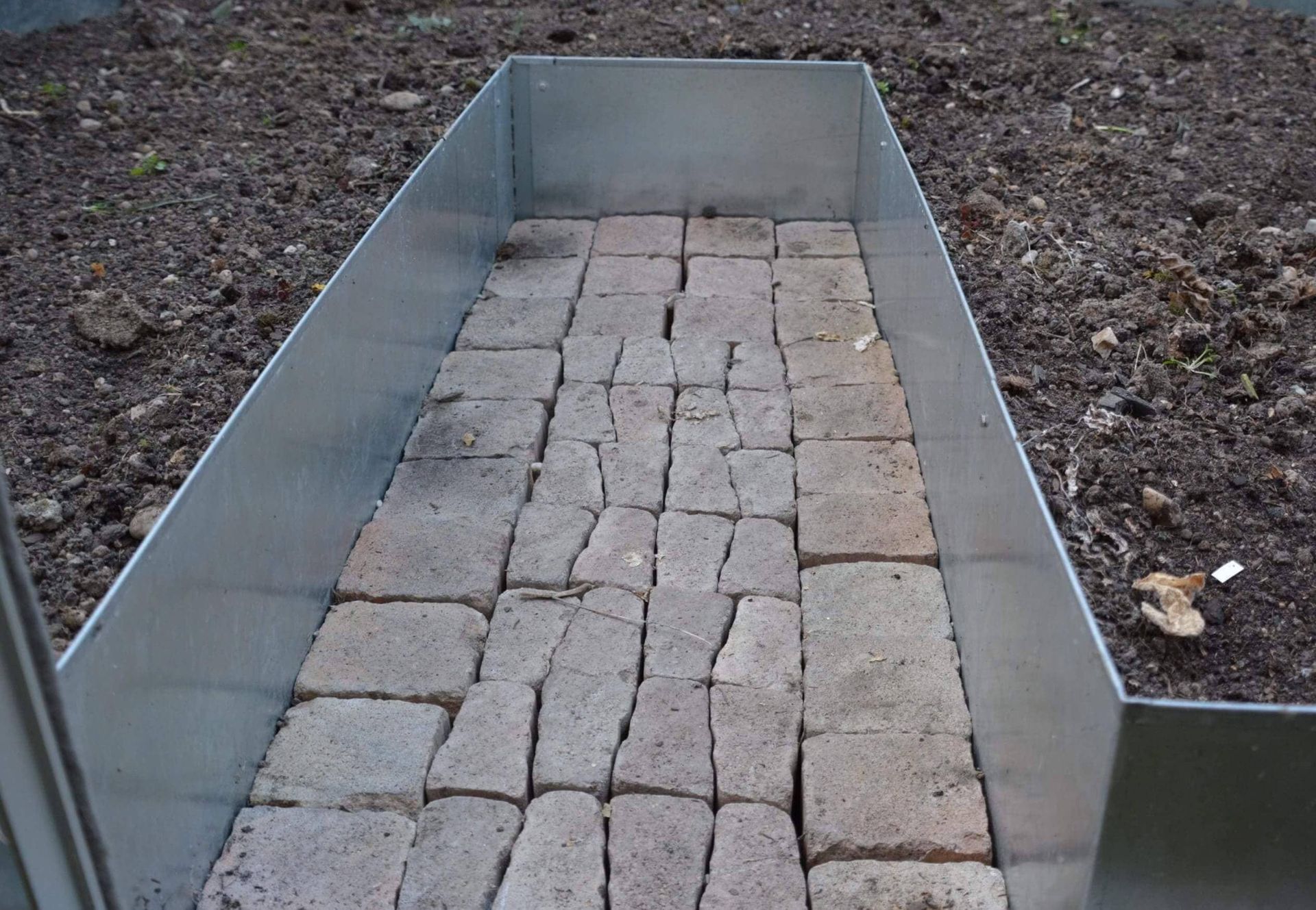 hohe Metall Rasenkanten verzinkt 55 cm