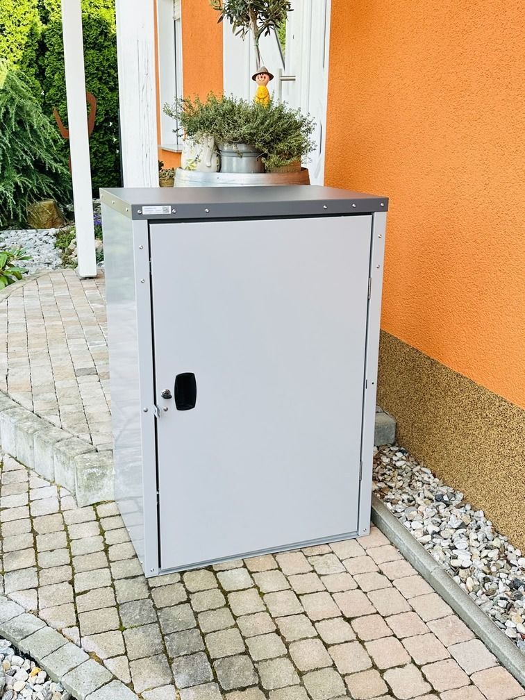 Metall Rollatorbox hellgrau und dunkelgrau beschichtet