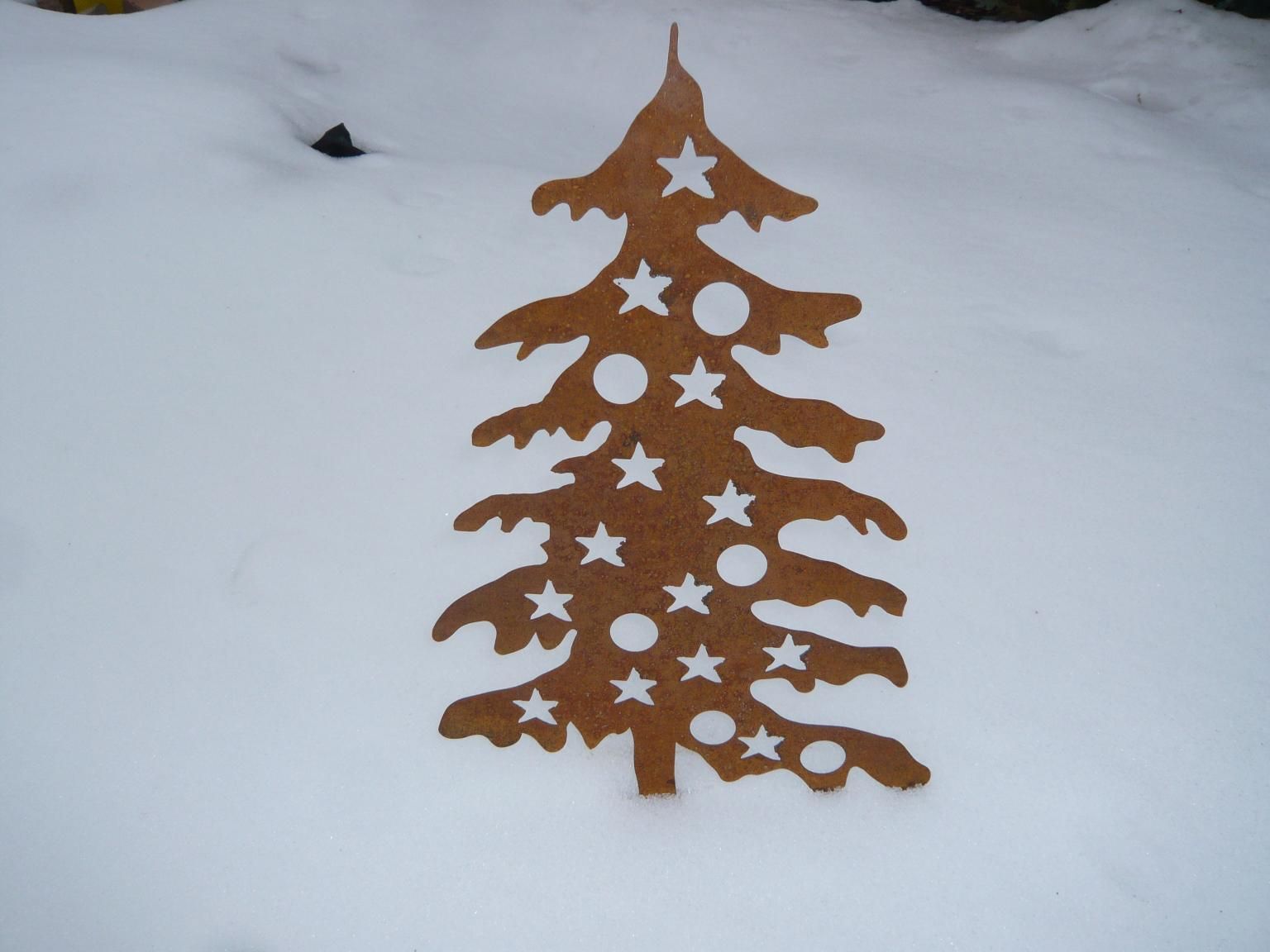 Cortenstahl Weihnachtsbaum Figur Garten