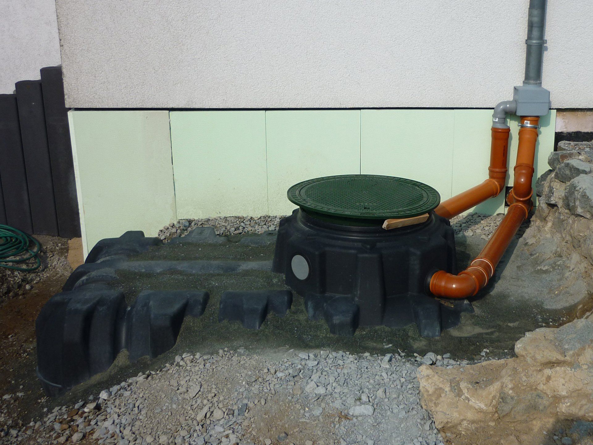 Regenwasser-Technik Regenwasser-Technik