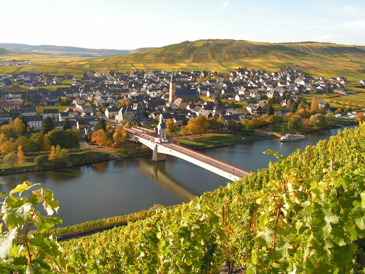 Weingut Clüsserath-Weiler, Trittenheim/Mosel Weingut Clüsserath-Weiler, Trittenheim/Mosel