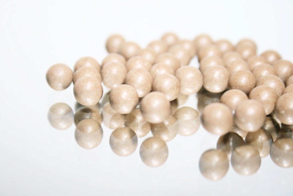 Ceramic vibratory grinding wheels